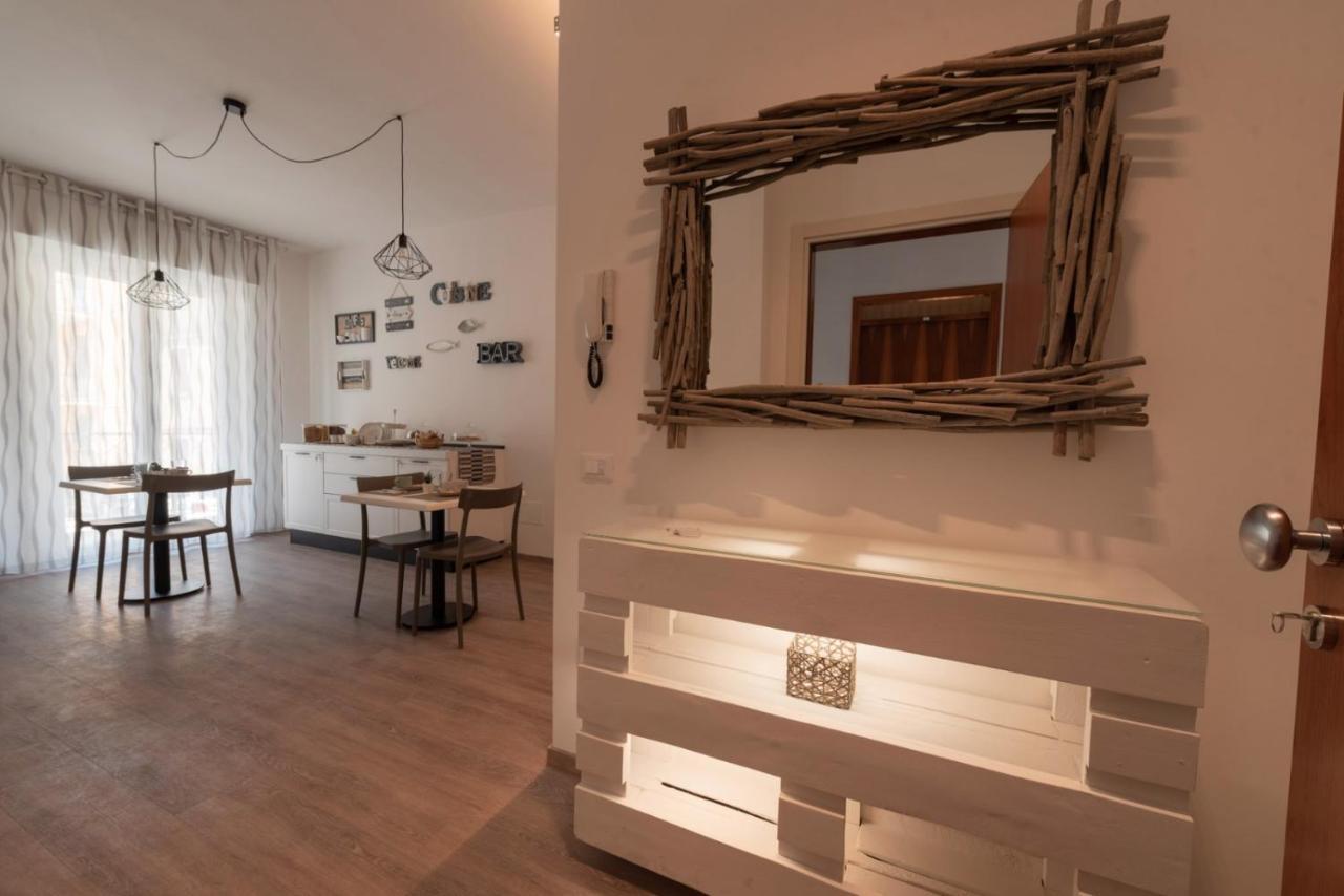 Bed and Breakfast Dimora Dei Sogni Чивитанова-Марке Экстерьер фото