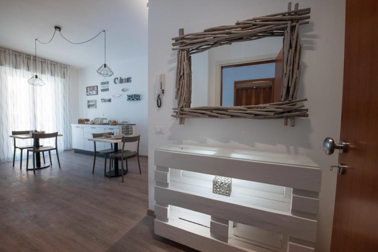 Bed and Breakfast Dimora Dei Sogni Чивитанова-Марке Экстерьер фото